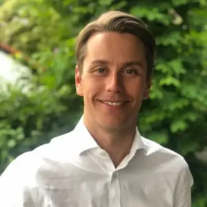 LARS JACOB SJAASTAD